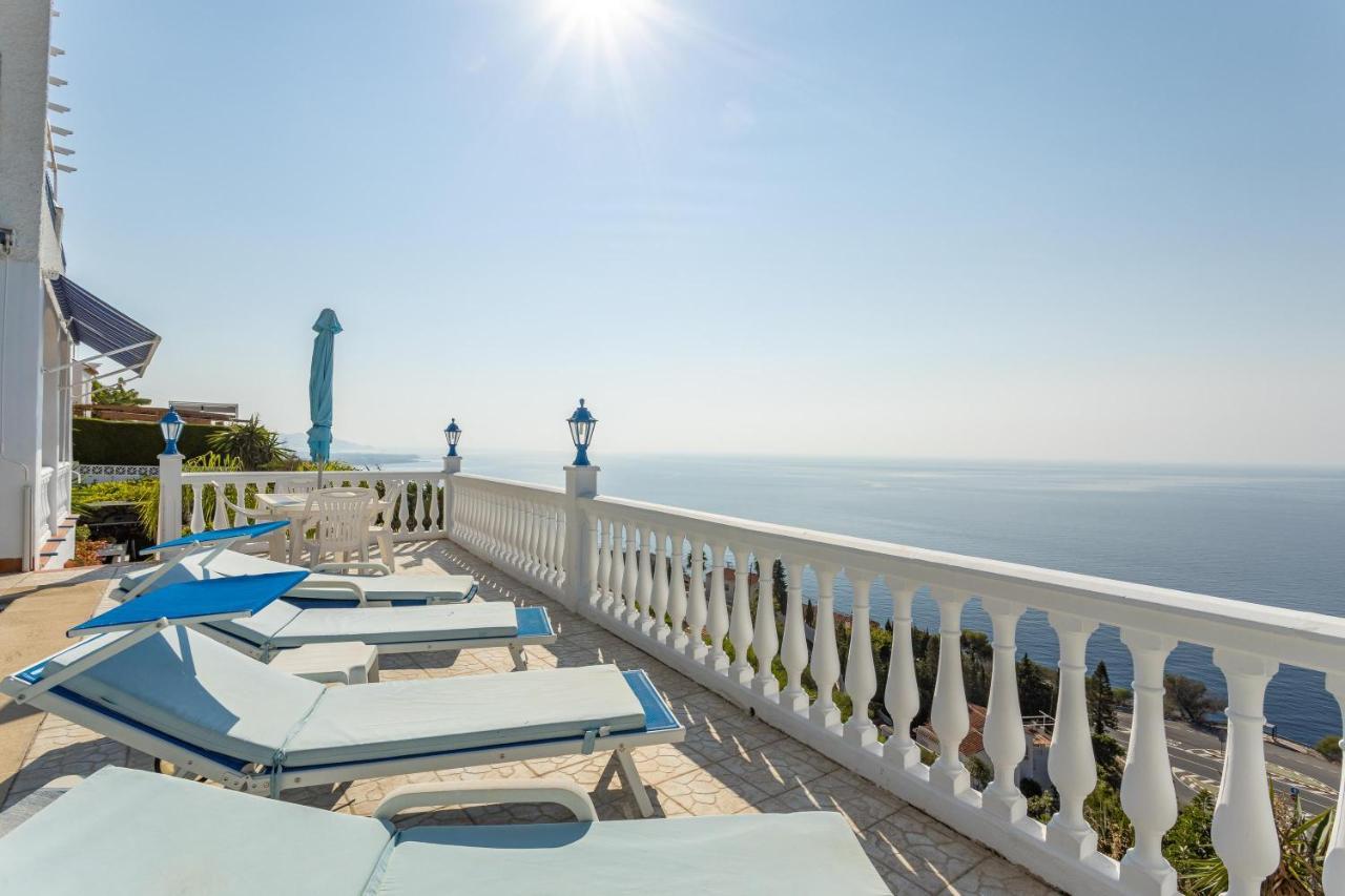Villa Buganvilla En Salobreña Εξωτερικό φωτογραφία