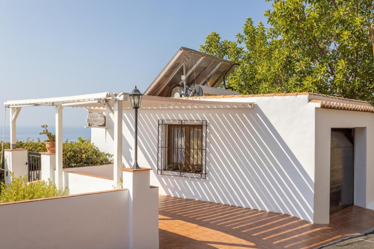 Villa Buganvilla En Salobreña Εξωτερικό φωτογραφία