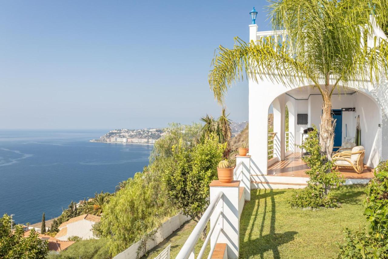 Villa Buganvilla En Salobreña Εξωτερικό φωτογραφία