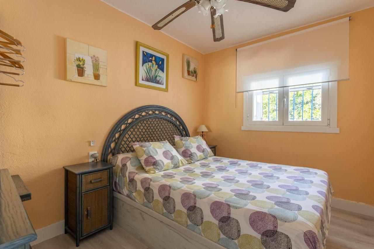 Villa Buganvilla En Salobreña Εξωτερικό φωτογραφία