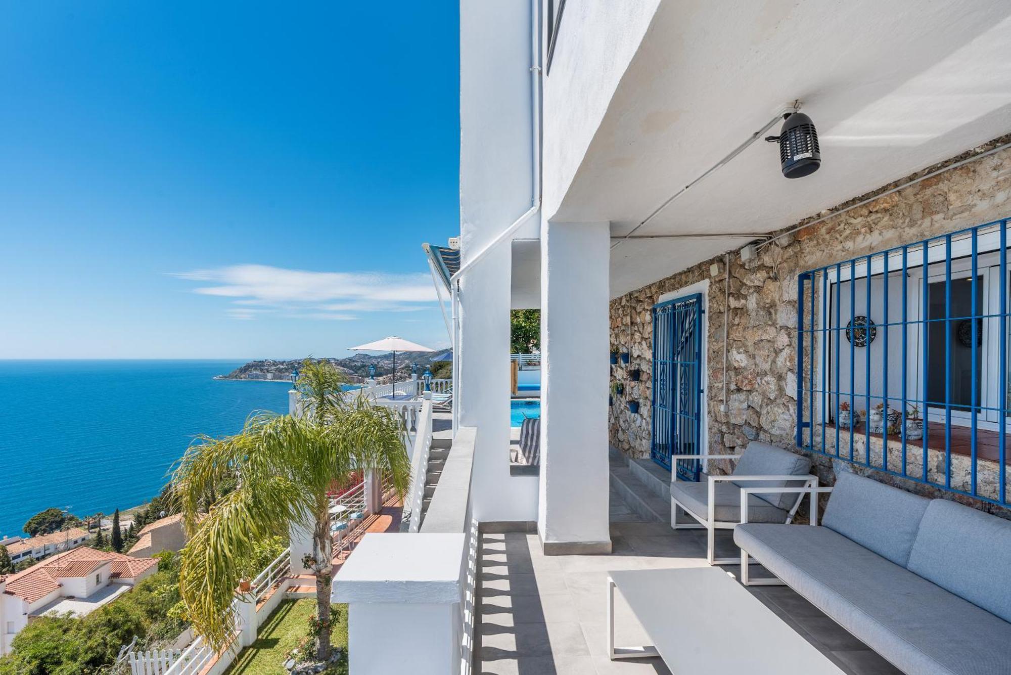 Villa Buganvilla En Salobreña Εξωτερικό φωτογραφία